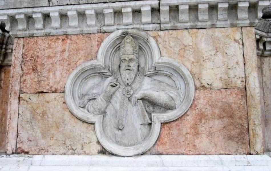 Hotel Corona D'Oro | La Basilica di San Petronio