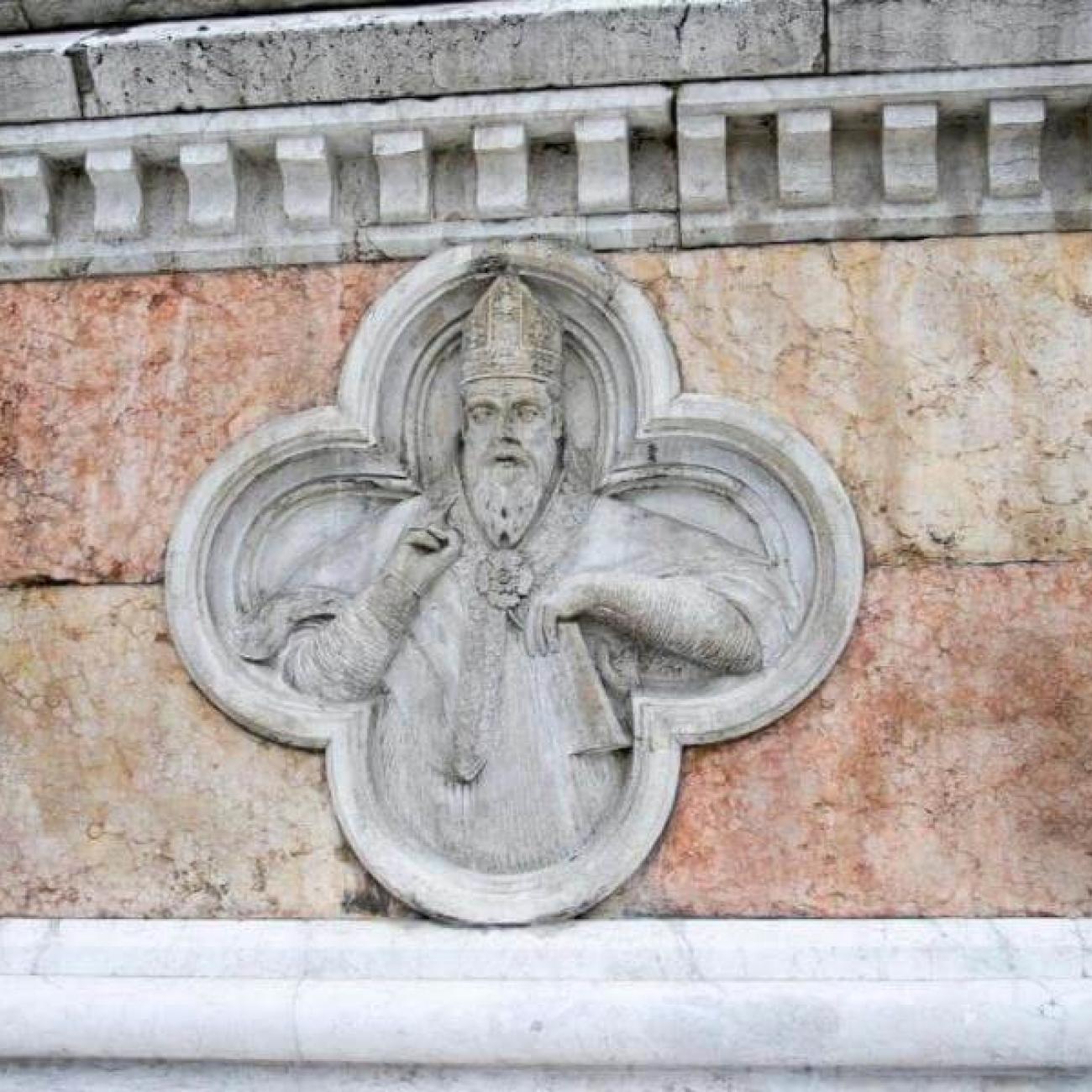 Hotel Corona D'Oro | La Basilica di San Petronio