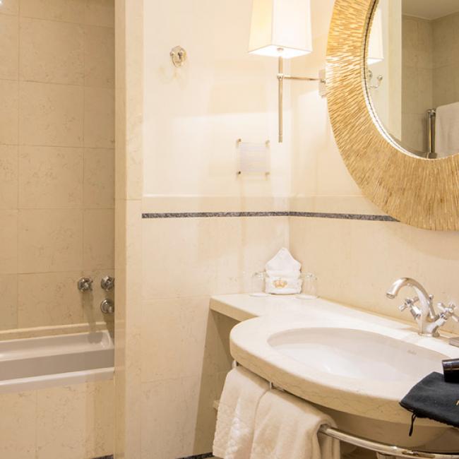 Hotel Corona D'Oro | Camera Doppia Classic