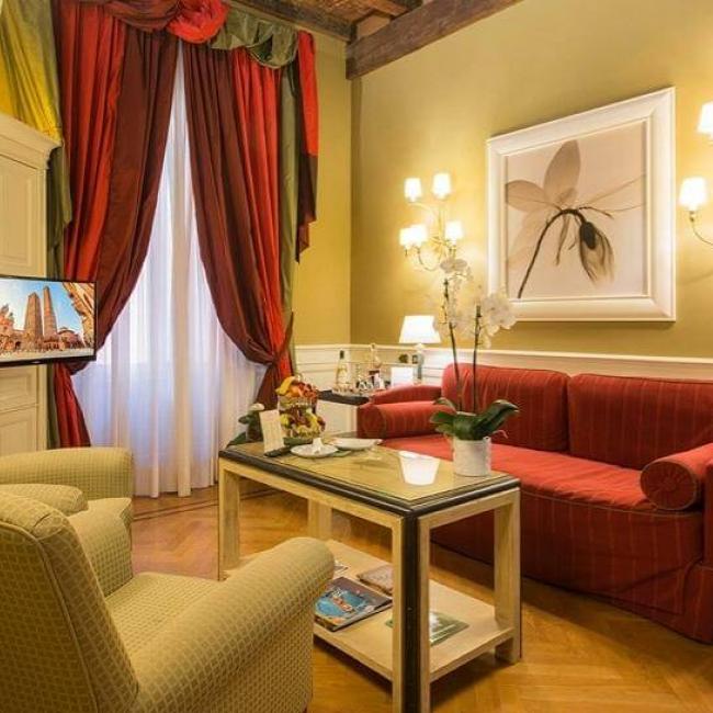 Hotel Corona D'Oro | Suite